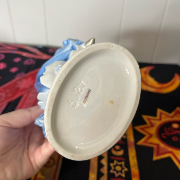 Vintage Germany Porcelain Blue Dancing Lady Woman Vase Planter - Picture 5 of 10